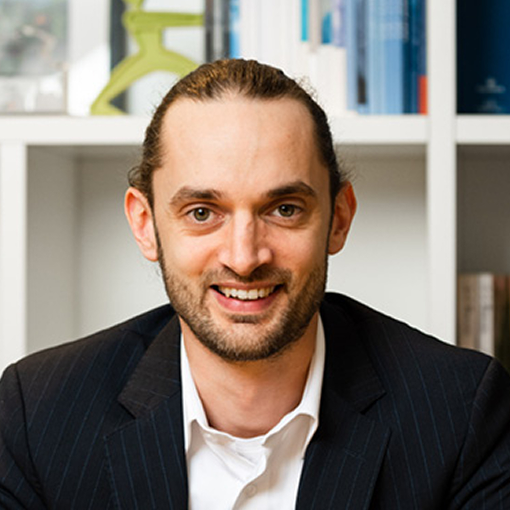 Headshot of Michaël Vlemmix.