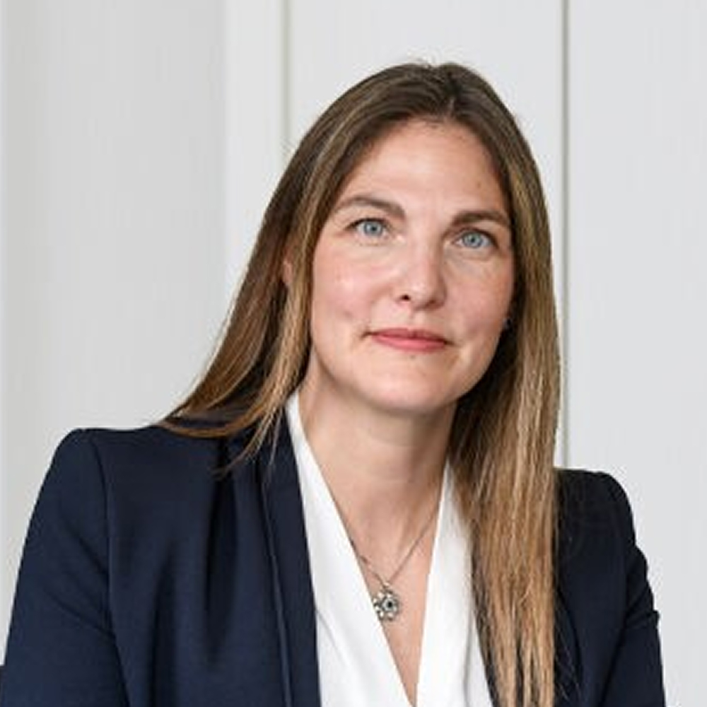 Headshot of Elisa Petris.